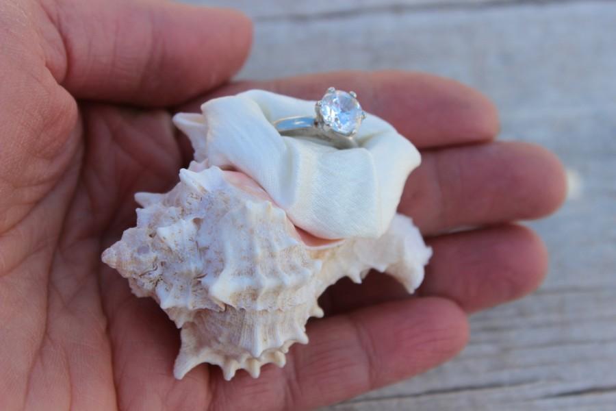 Hochzeit - Engagement Ring Box, Proposal Box, Sea Shell, Beach, Nautical, Unique, Organic, Natural, Engagement Ring Gift, Ring Holder, Ring Dish