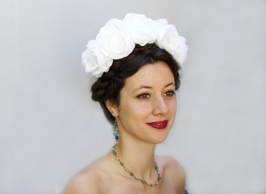 Mariage - White Rose Crown, Winter White, Sugar Skull Headpiece, Rose Headpiece, Flower Crown, Rose Crown, Day of the Dead, Bridal Flower Crown