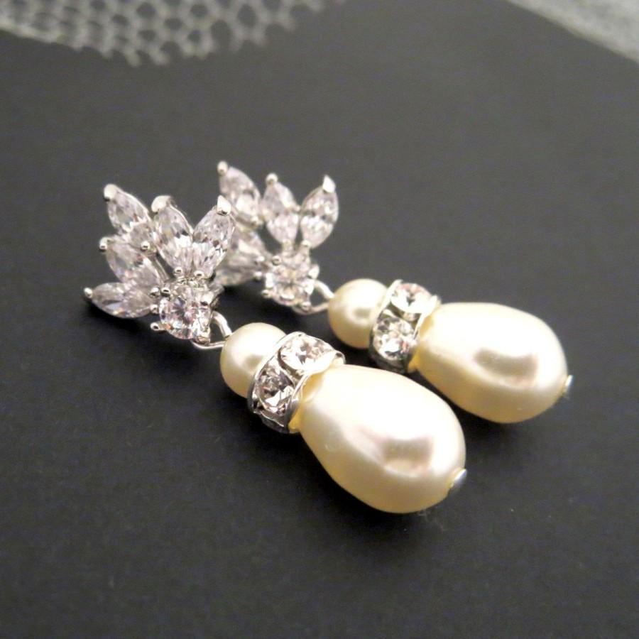 Hochzeit - Pearl earrings, Bridal earrings, Crystal stud earrings, Wedding earrings, Bridal jewelry, Cubic Zirconia earrings, Dangle earrings, EMMA