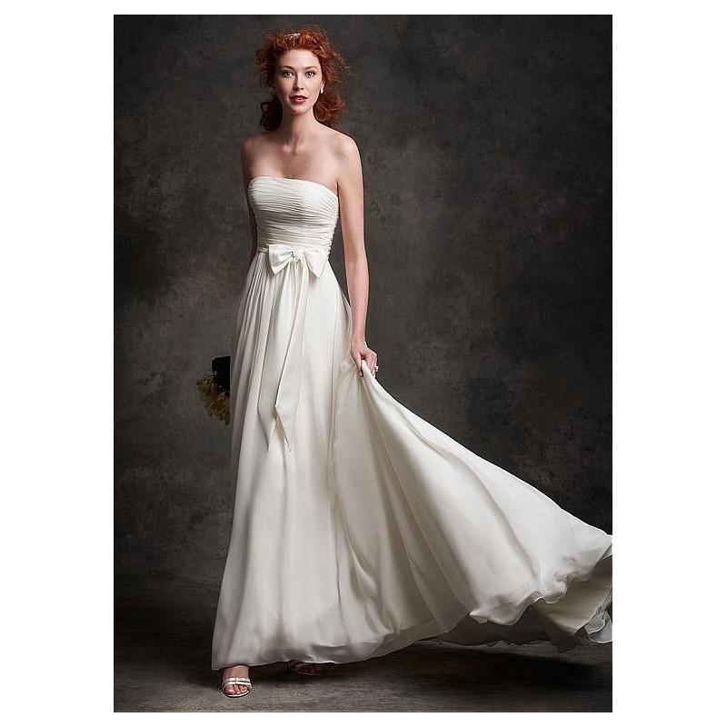Hochzeit - Graceful Chiffon Strapless Neckline A-line Wedding Dresses with Bowknot - overpinks.com