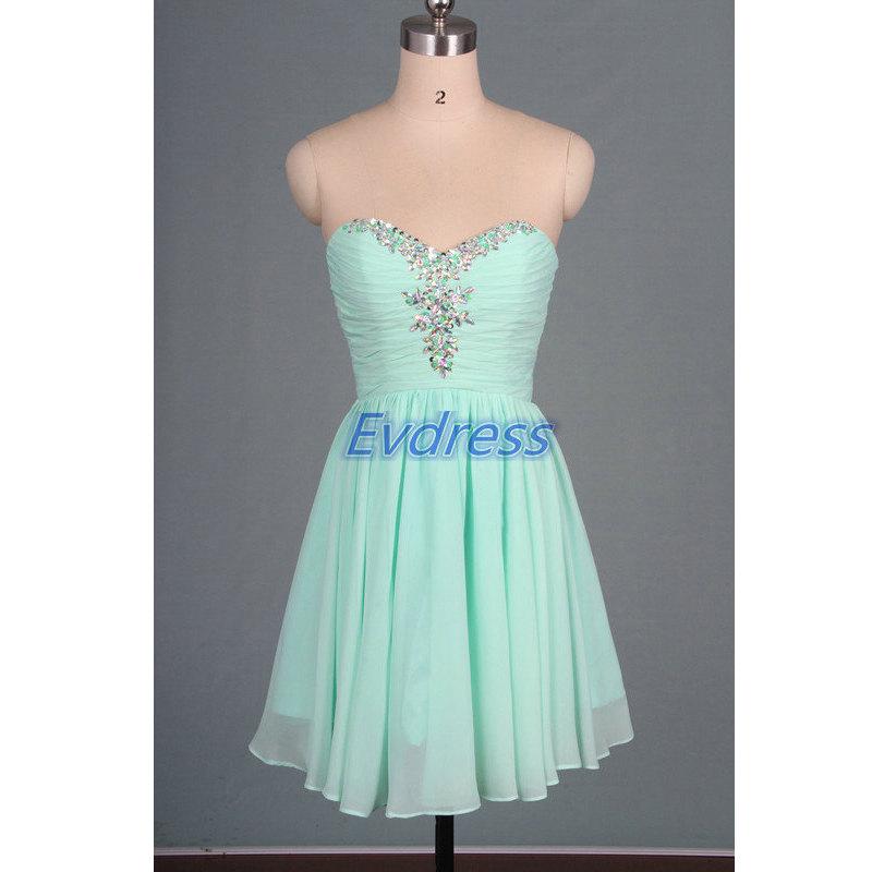 Hochzeit - 2016 short mint chiffon bridesmaid gowns with rhinestones , a-line sweetheart bridesmaid dresses for women homecoming dresses for prom party