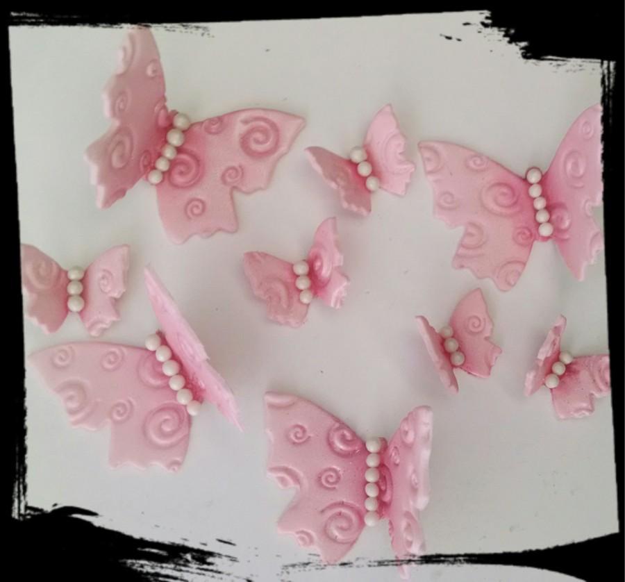 Mariage - 12 Edible BUTTERFLY/BUTTERFLIES / any color / gum paste / fondant / cake decoration or cupcake toppers