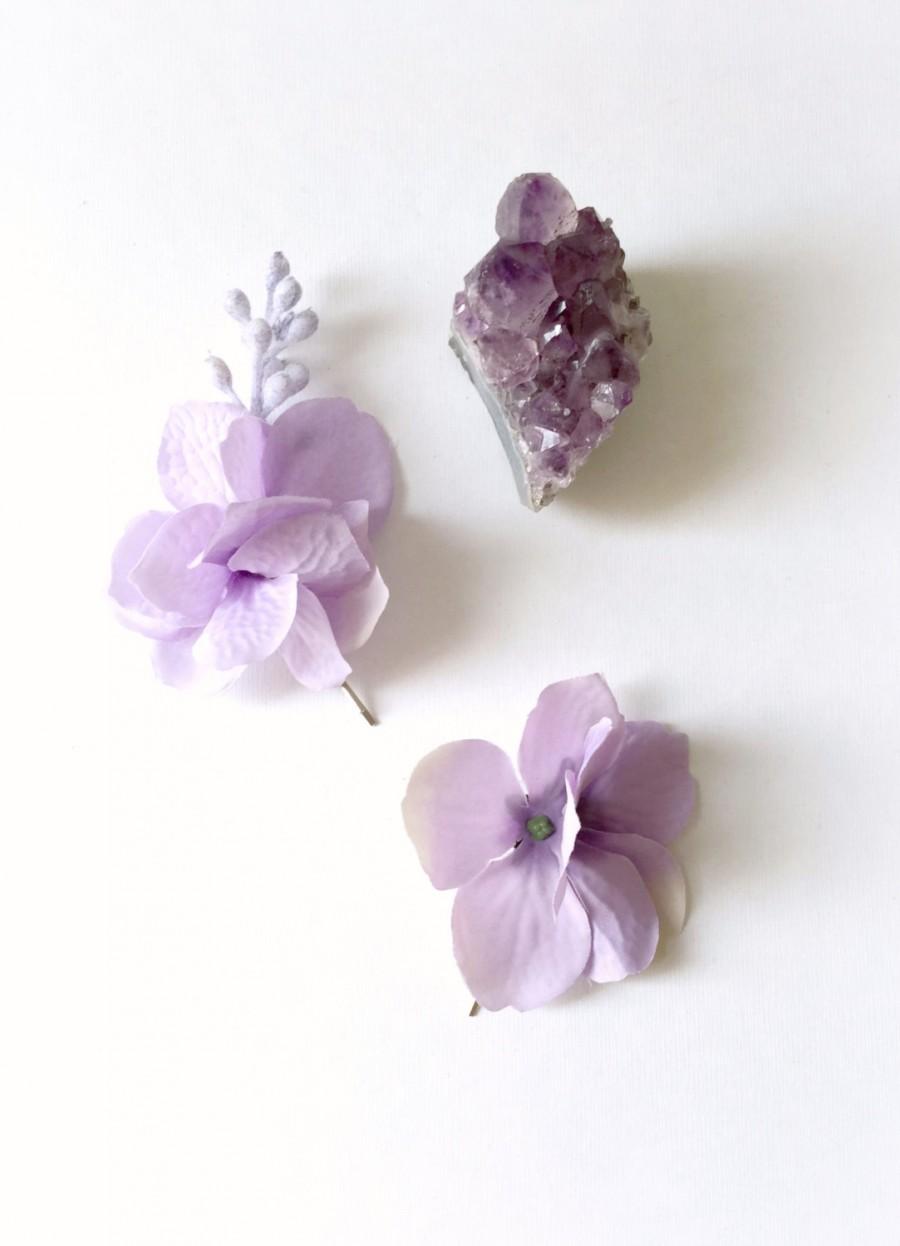 Mariage - Purple flower bobby pins, bridal clips, hair pins, floral hair pin, wedding clip, hair accessory