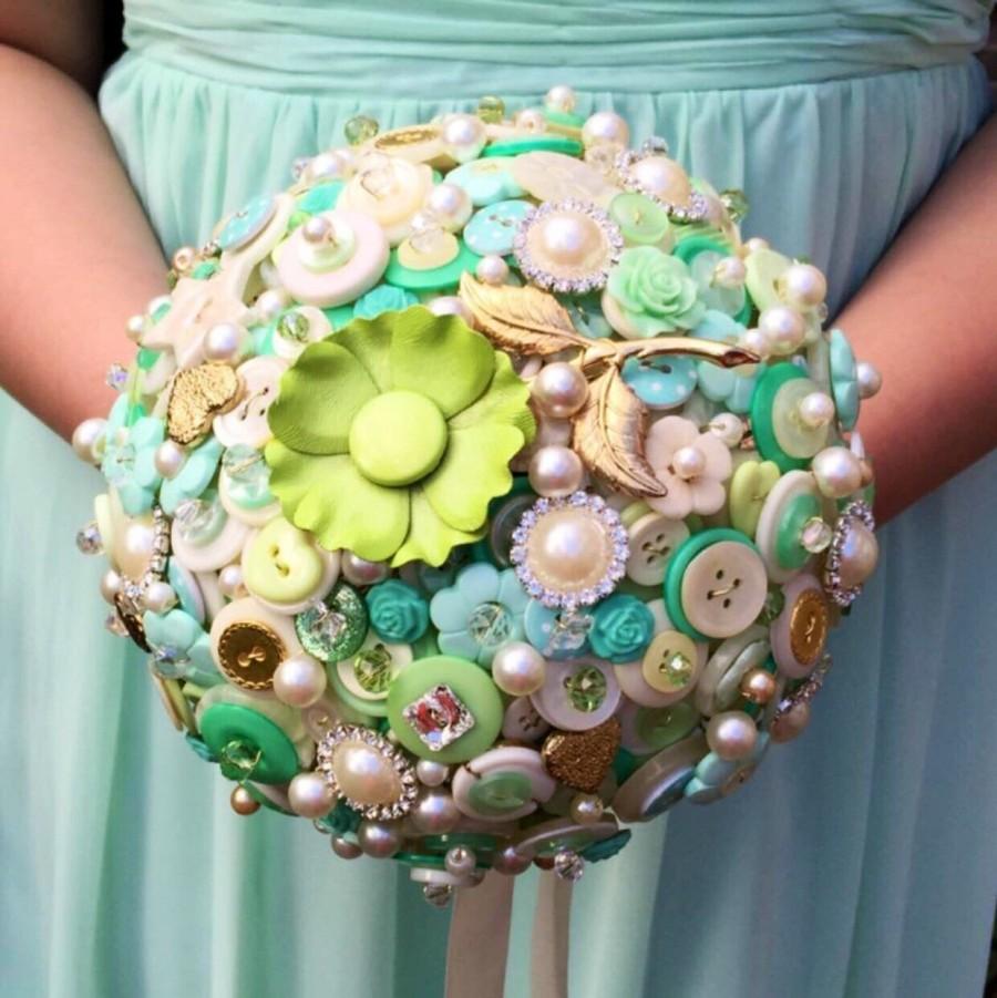 Свадьба - Wedding button bouquet - Mint green and ivory wedding flowers for Bride or Bridesmaid, UK seller