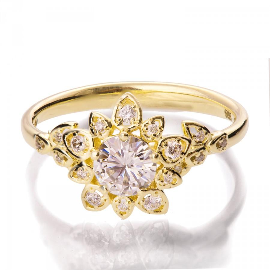 زفاف - Diamond Art Deco Petal Engagement Ring - 18K Gold and Diamond engagement ring, leaf ring, flower ring, antique, vintage, halo ring, 2B