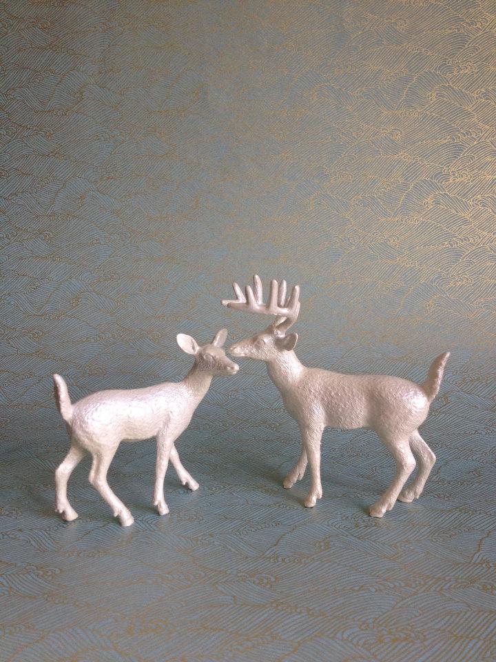 Hochzeit - White Pearl Deer Cake Topper Figurines