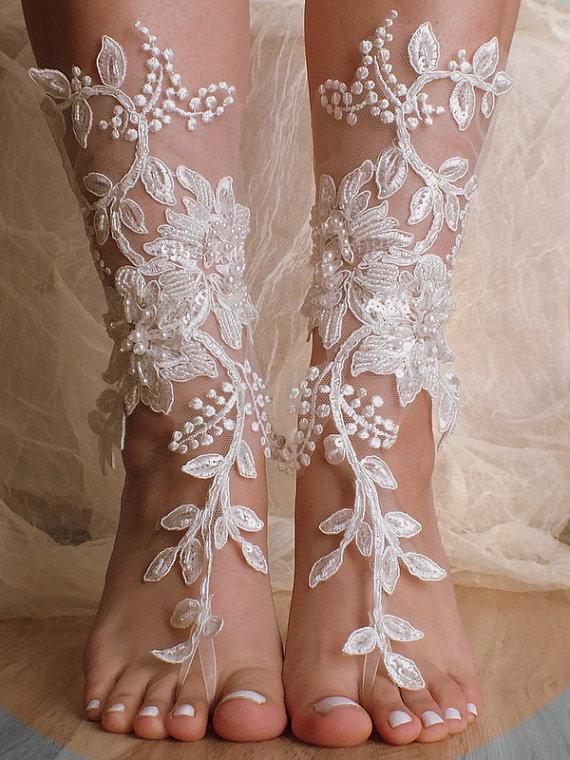 Wedding - Free Ship ivory lace barefoot sandals, lace Barefoot Sandals, french lace, Beach wedding barefoot sandals