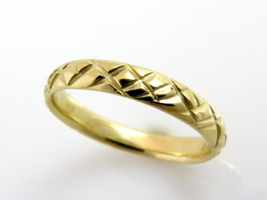 Hochzeit - Raw Wedding Ring, 14K Gold Ring, Hammered wedding band, Textured ring, Rustic Wedding band, Unique wedding ring, Modern wedding band