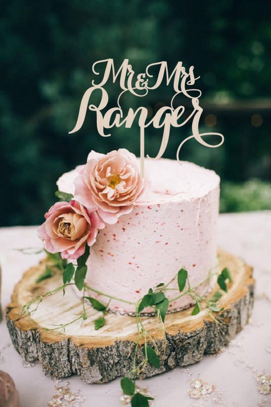 Mariage - Wedding Cake Topper Mr & Mrs Surname Wedding Cake Topper Golden  Custom Cake Topper  Personalized  Wood Cake Topper