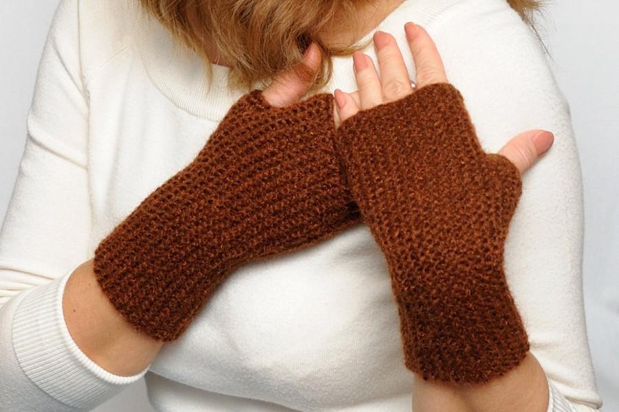 Свадьба - Knit Fingerless Gloves Mittens Fall Accessories Womens Gloves Arm Warmers Girlfriend Gift for Women Gift For Her Winter Gloves MeetBestKnit