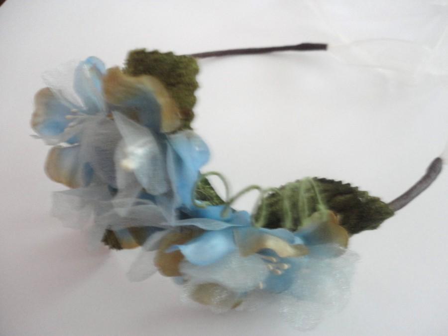 Wedding - Light Blue Flower Fascinator,  Wedding Head Band, Crown, Romantic Wedding, Something Blue, Vintage Flowers, Music Festival, Flower Crown