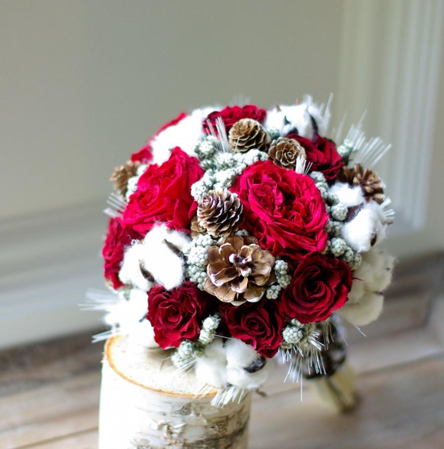 Свадьба - Wed in Winter dried flower bouquet, preserved red roses, cotton, pinecones, wedding flowers, winter wedding, wheat, bridesmaids bouquet