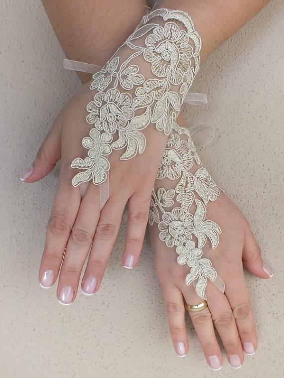 زفاف - Free ship,champagne gold Wedding gloves bridal fingerless french lace gauntlets fingerloop, lace glove