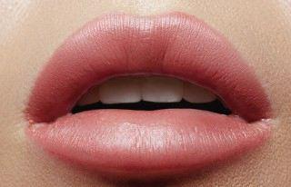 زفاف - Best Lakme Lipstick Reviews And Swatches - Our Top 10 - Ladiestylelife.com