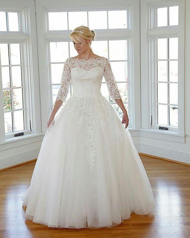 زفاف - Belted Empire Waist Plus Size Wedding Dress W/ Soutage Lace & Pearls