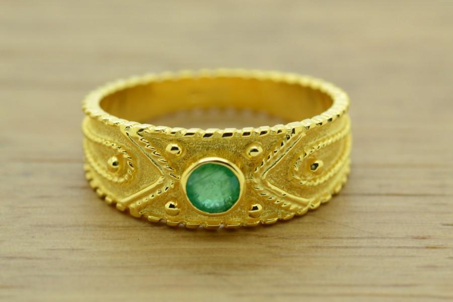 زفاف - 14K Solid Gold Ring, Emerald Engagement Ring, Byzantine Style Ring, Natural Emerald Ring, Genuine Emerald Ring, Delicate Gemstone Ring
