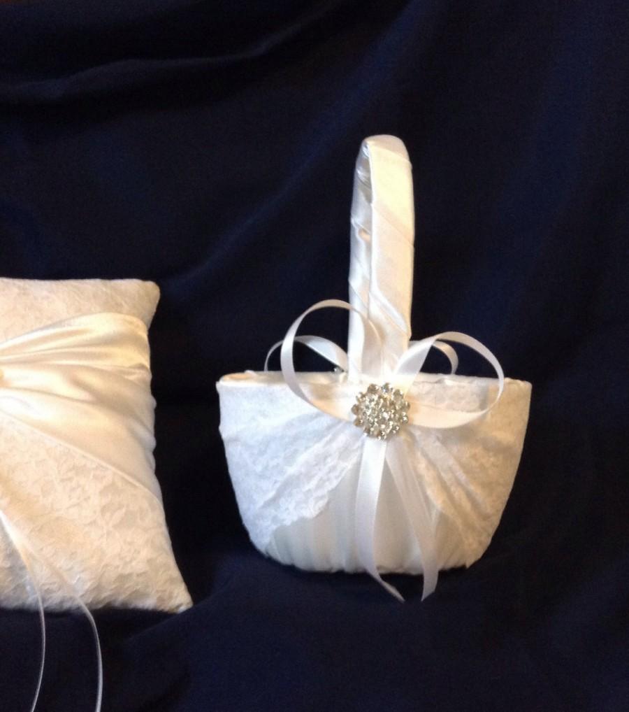 زفاف - wedding flower girl basket ivory or white color custom made lace