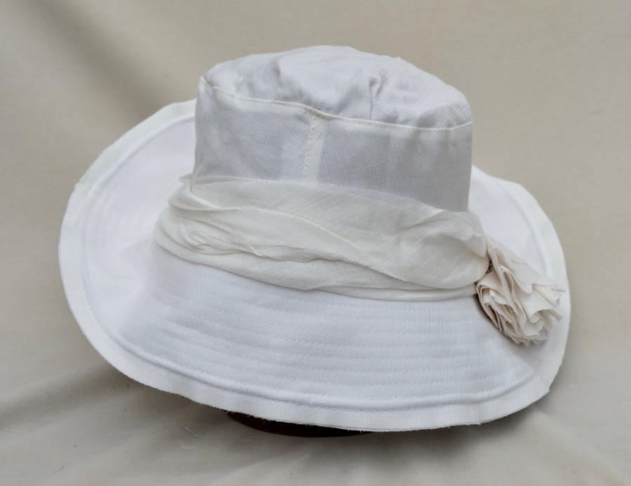 Hochzeit - Cream Fabric Hat / Wedding Guest Hat / Downton Abbey Inspired Hat / Deco Tea Party Hat / Ivory / Cream Garden Party Hat