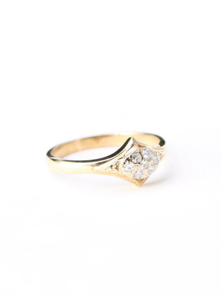 زفاف - Unique vintage diamond engagement ring in 9 carat gold circa the 80's 1980's for her UK