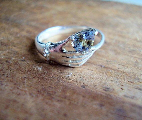 زفاف - Lucky Lady - Genuine Bi-Color Sapphire & White Topaz Ring -925 Sterling Silver Ring - Victorian Hand Engagement Ring - Pear Cut Wedding Ring
