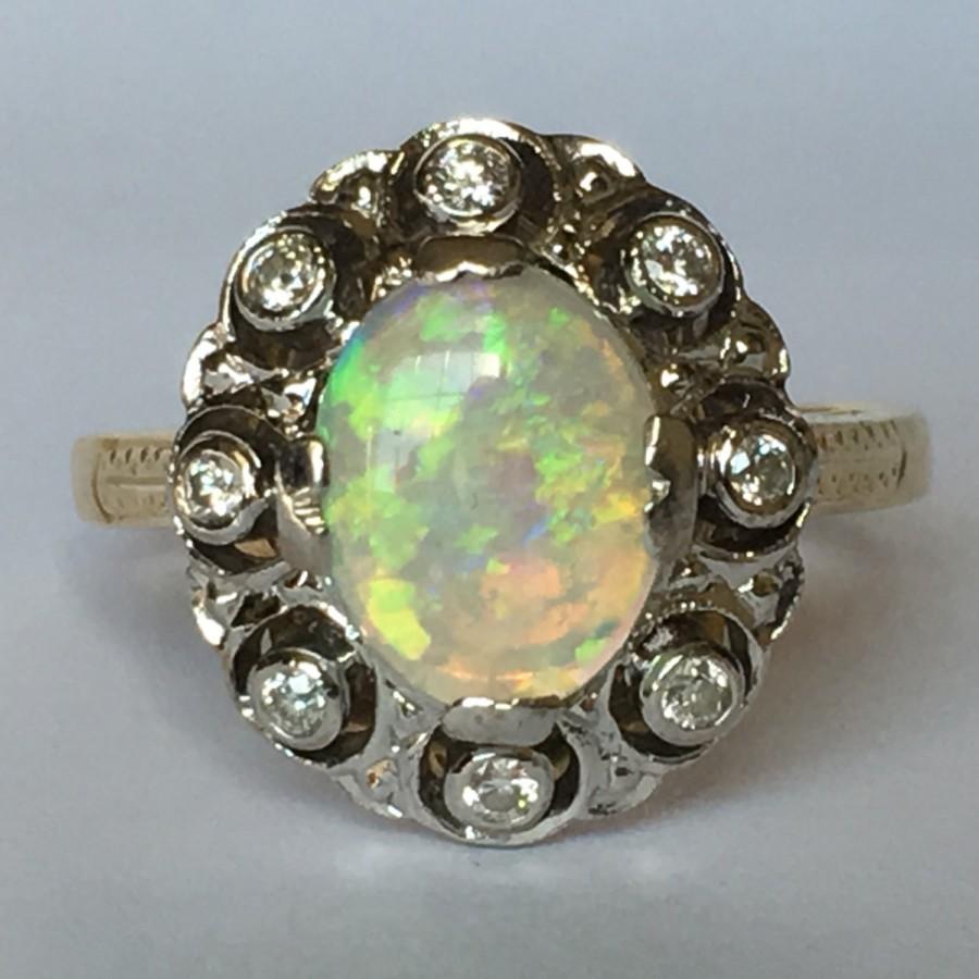 زفاف - Antique Opal and Diamond Ring. Halo Style Ring. 18K Gold. Unique Engagement Ring. October Birthstone. 14th Anniversary. Estate Jewelry.