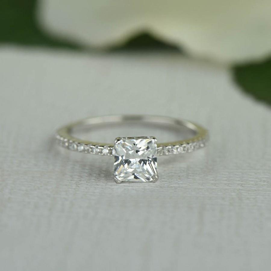 زفاف - 1 ctw Princess Wedding Ring, Solitaire Ring, Accented Bridal Ring, Man Made Diamond Simulant, Engagement Ring, Promise Ring, Sterling Silver