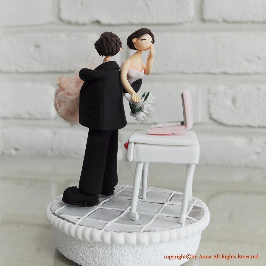 Свадьба - Custom Wedding Cake Topper - Workaholic couple -