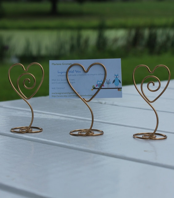 Hochzeit - 10 Gold or Silver Heart with Swirl Wire Picture Holder