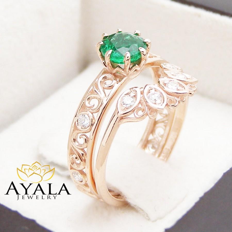Hochzeit - Filigree Design Emerald Wedding Ring Set in 14K Rose Gold Unique Emerald Engagement Set Art Deco Wedding Rings