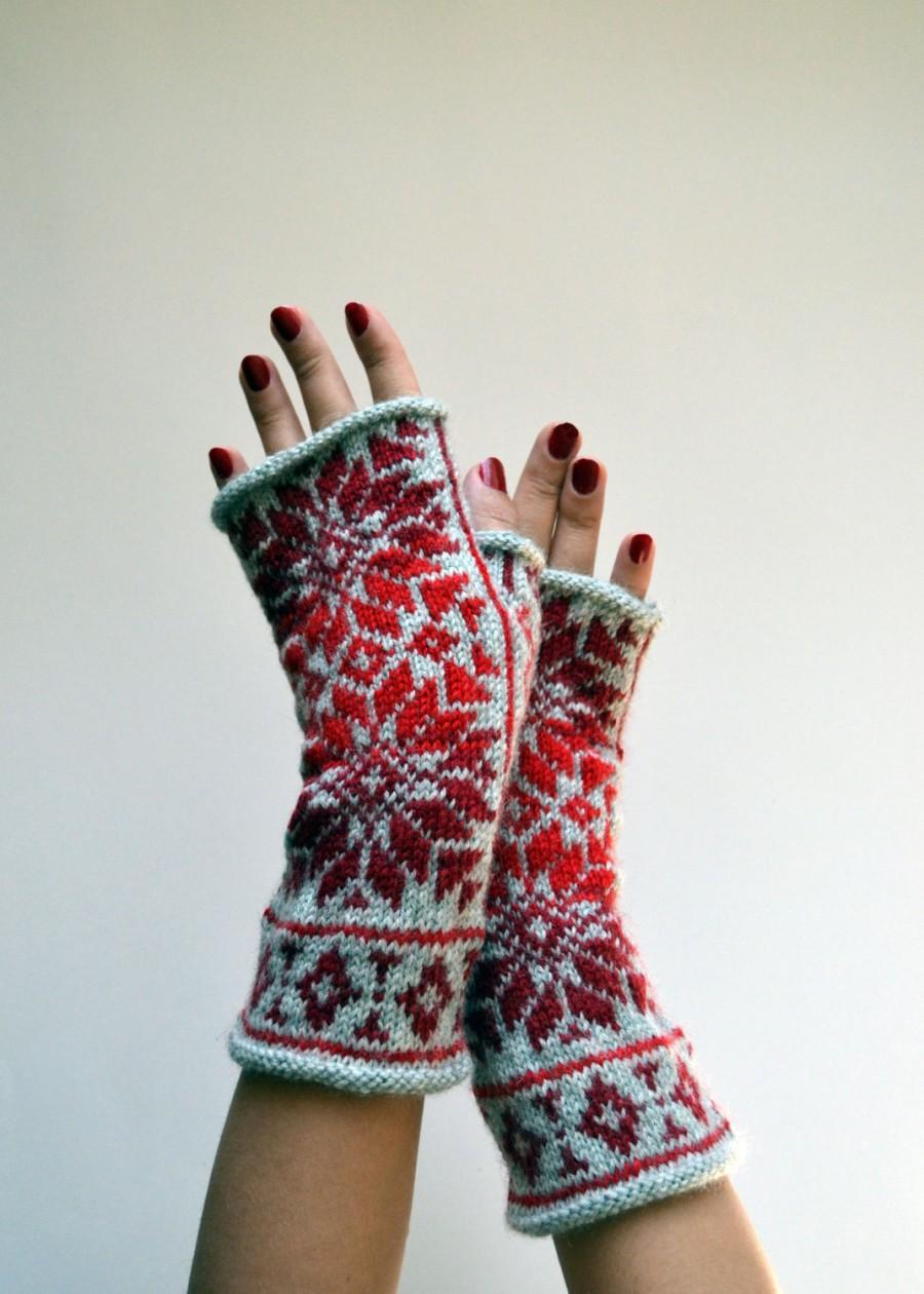 Mariage - Nordic Fingerless Gloves - Wool Gray Red Fingerless Gloves - Scandinavian Gloves with Stars - Knit Fingerless Gloves nO 132.
