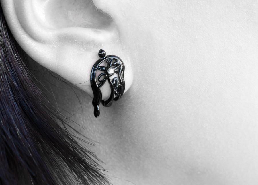 Свадьба - Salvador Dali Melting Clock Earrings, Surrealism, melting watches, cheese-like watches, surreal, persistence of memory, Soft Watch, surreal jewelry, melting watch earrings, Vulcan Jewelry