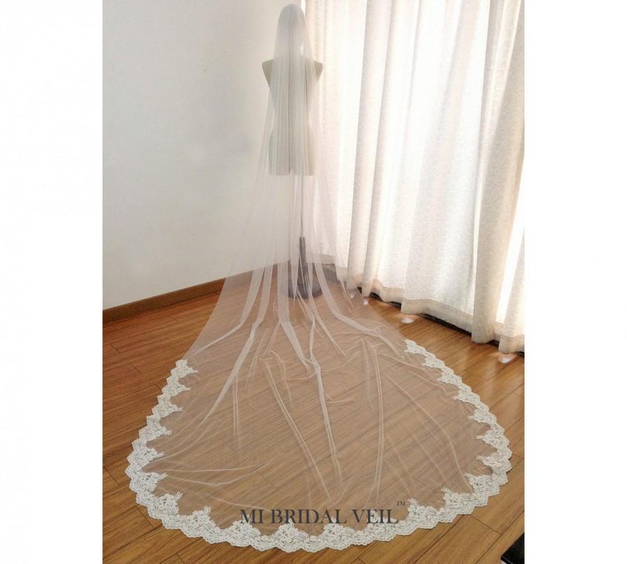 زفاف - Custom Bridal Veil, Rose Alencon Lace Bridal Veil, Chapel and Cathedral Lace Veil, Lace trims the bottom of Veil, Single Tier Cathedral Veil