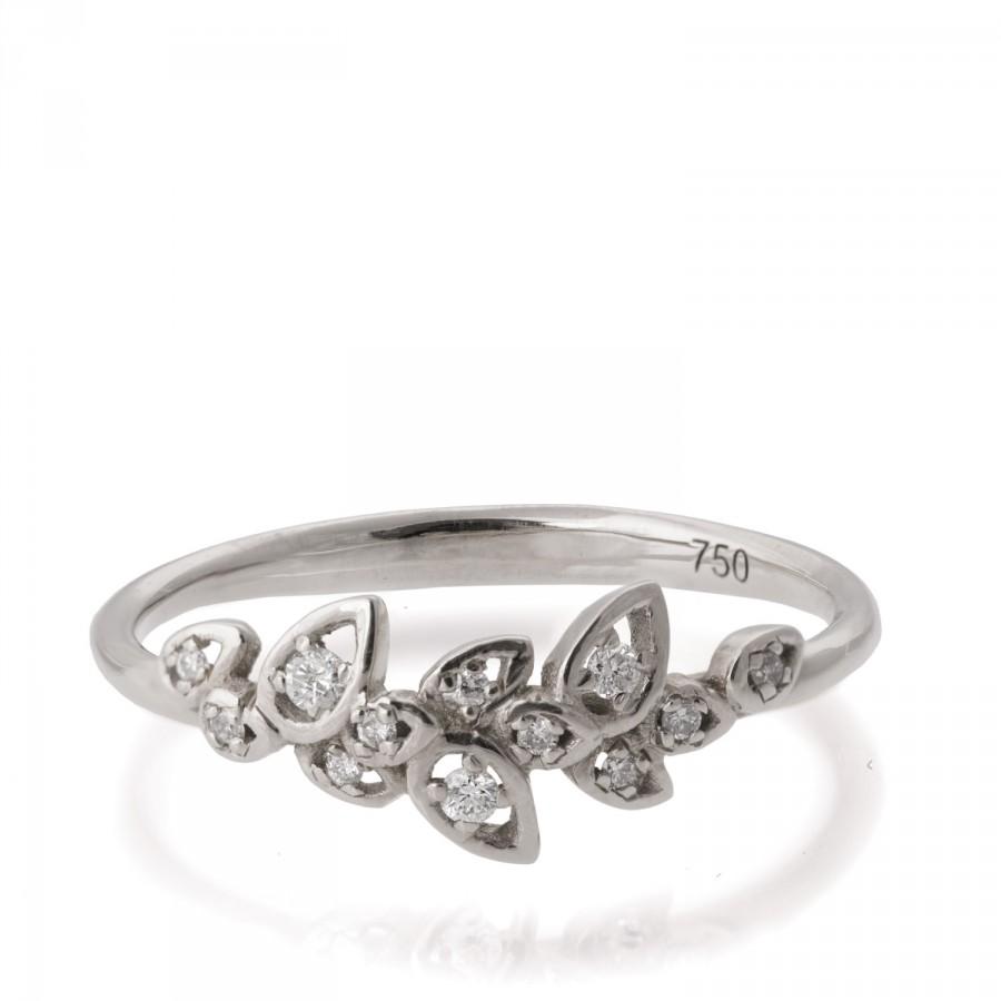 زفاف - Moissanite Art Deco Petal Engagement Ring - 14K White Gold and Moissanite engagement ring, leaf ring, flower ring, vintage, halo ring, 11