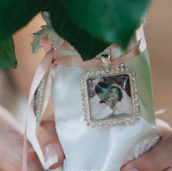 زفاف - DIY Wedding Bouquet Photo Memory charm - Photo Pendants charms  Rhinestone Square - Everything you need Great gift for Bride