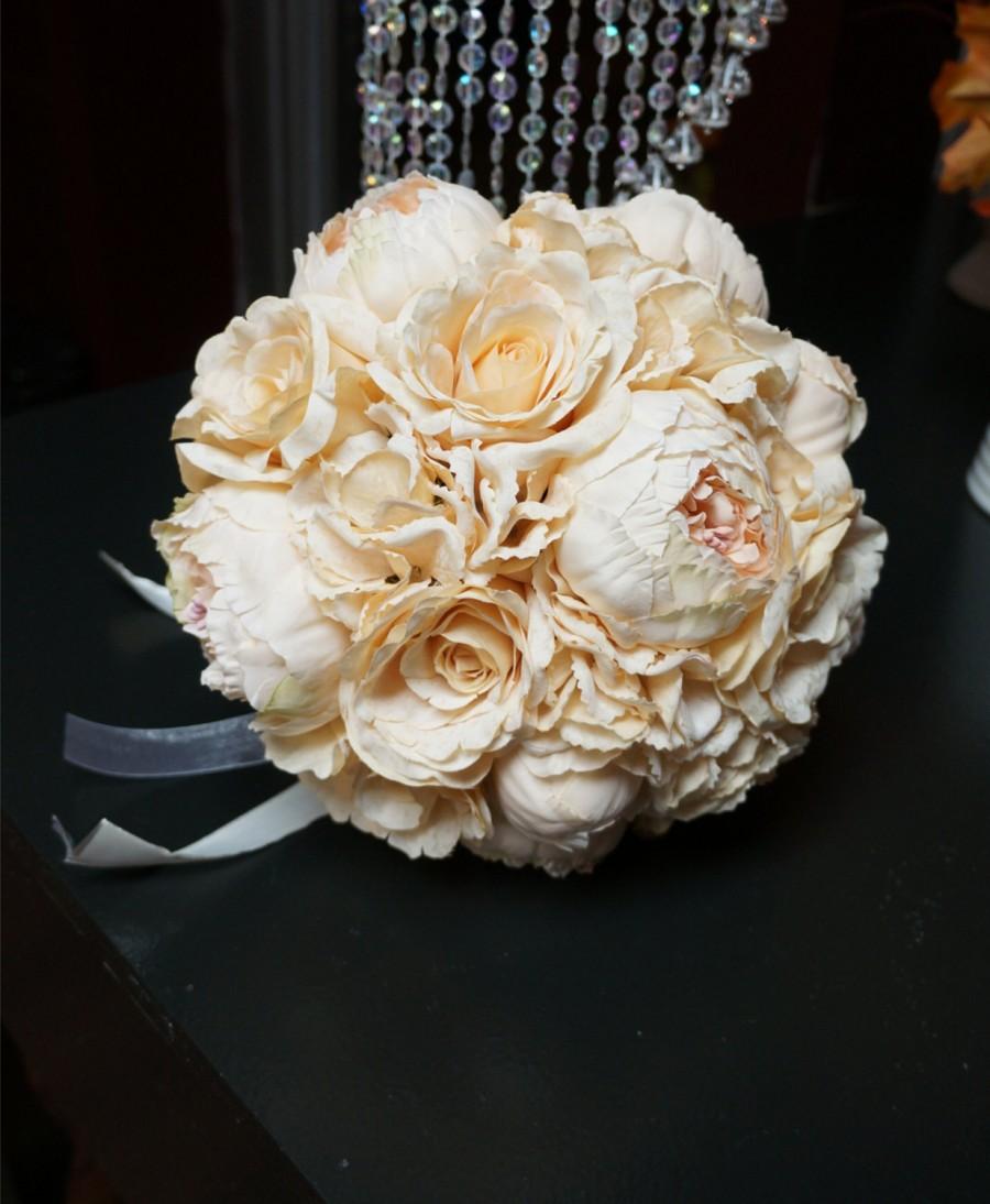 Mariage - JennysFlowerShop 12'' Roses Hydrangeas Peonies Silk Wedding Bride Bouquet Artificial Flowers Cream/ Ivory(12''w)