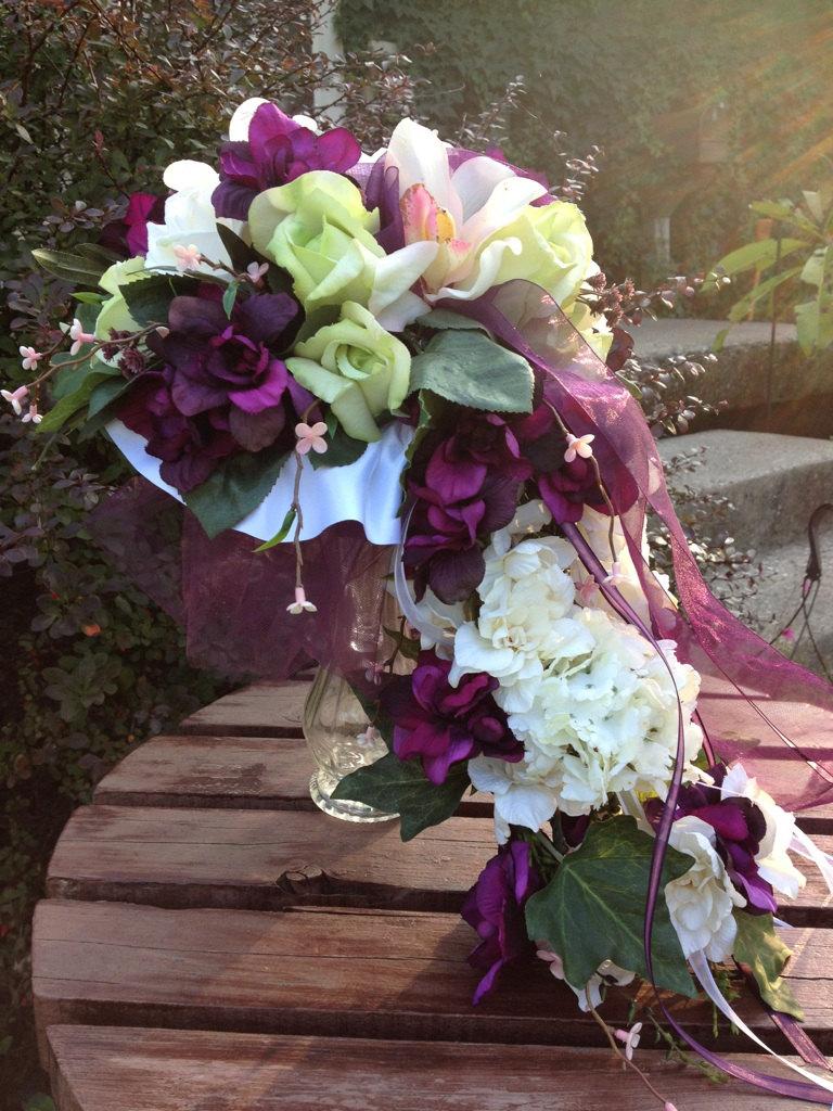 Hochzeit - Real Touch Rose Eggplant Cascading Silk Bridal Bouquet and Grooms Boutonniere / Eggplant Silk Wedding Flowers / Eggplant Bridal Bouquet