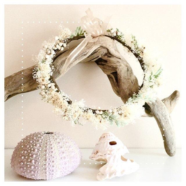 Mariage - SALE! Beach Wedding Flower Crown////Bridesmaids Flower Crown////Wedding Reception Flower Crown///Destination Wedding Flower Crown///White