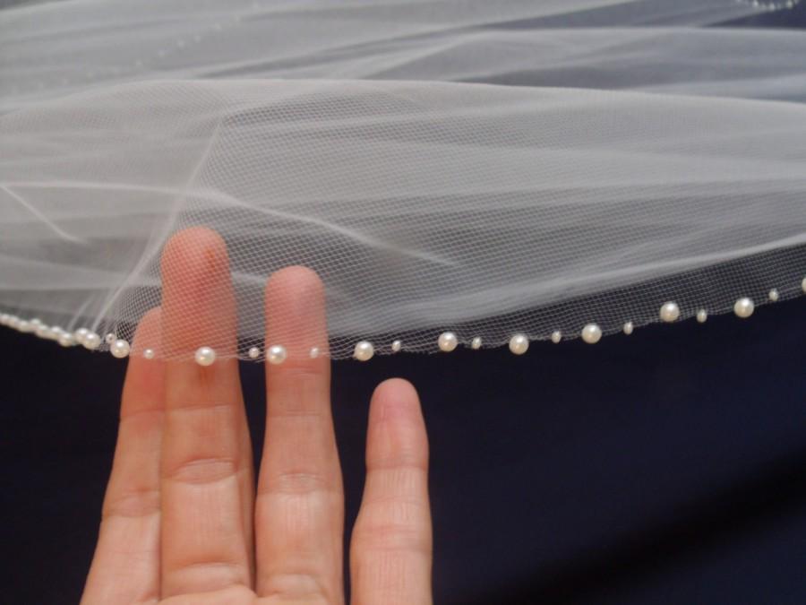 Wedding - PEARL  BEADED  edge  One tier Elegant Wedding Bridal veil. White or Ivory , elbow , fingertip cathedral lenght with  comb ready to wear