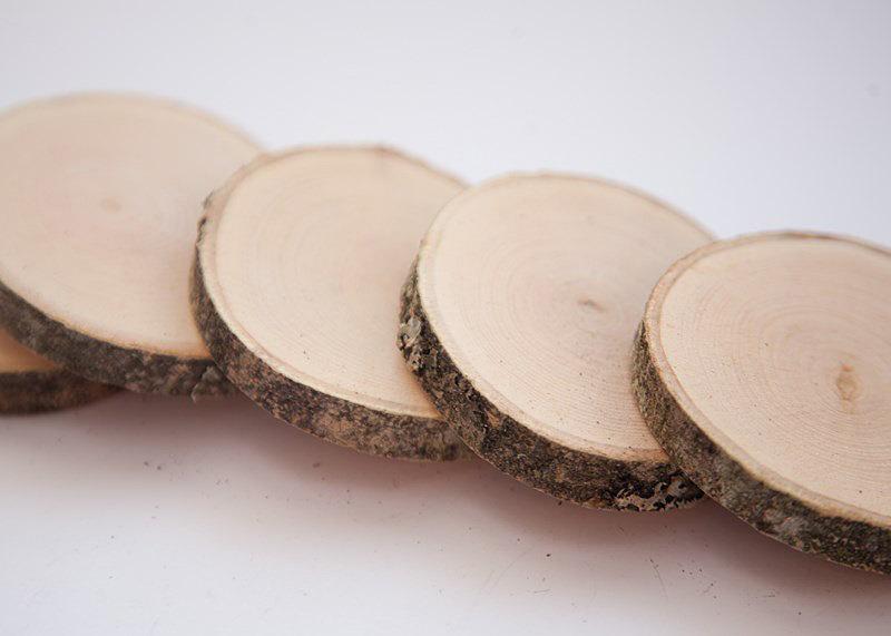 زفاف - Rustic wood discs 3 1/2" , Elm tree coasters for rustic wedding decors, wood slice with bark.