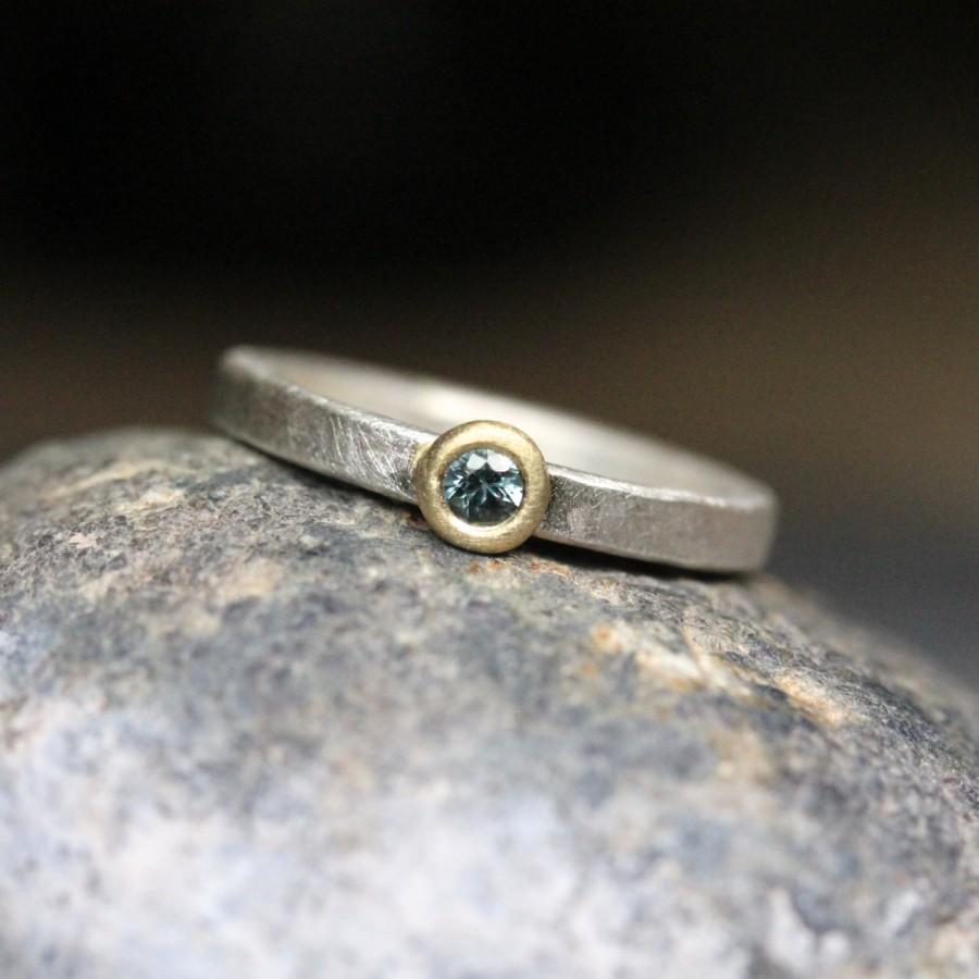 Mariage - Simple Modern Sapphire Engagement Ring 18K Yellow Gold Silver Blueish or Greenish Genuine Gemstone Minimalist Bridal Band - Cerulean Circle
