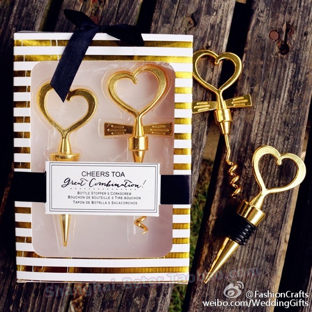 Hochzeit - Beter Gifts With a bottle stopper and cork screw, you've got what you need to start a great wine night! The perfect little favor for a wedding or bridal shower, Beter Gift's Cheers to a Great Combination Gold Wine Set comes equipped with an open-heart des