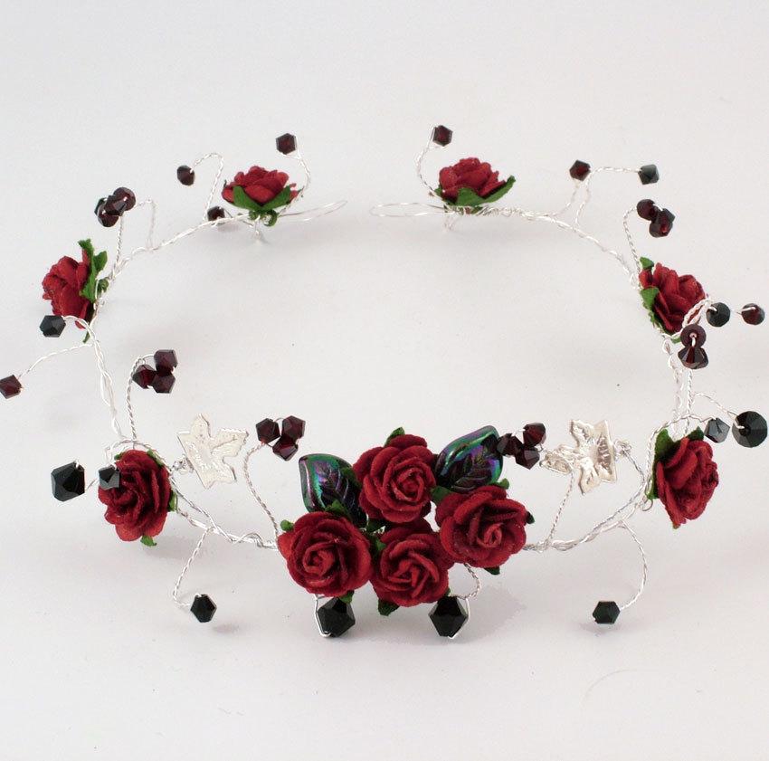 زفاف - Red rose Gothic tiara, black crystal wedding hair accessory, silver ivy leaf hair vine, garnet wreath, alternative wedding headband