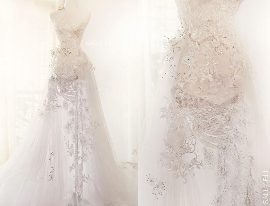 Свадьба - white Peacock and garden embroidery Wedding Dress / Oriental /Sally F.Li/ flowers