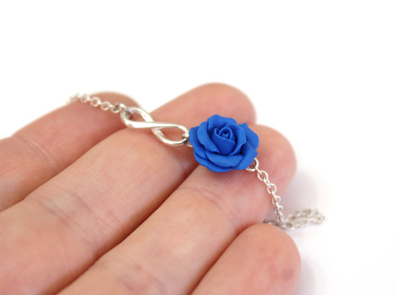 Mariage - Sterling Silver Bracelet, Blue Rose Infinity Bracelet, Blue Bridesmaid Jewelry, Rose Jewelry, Bridal Flowers, Bridesmaid Bracelet