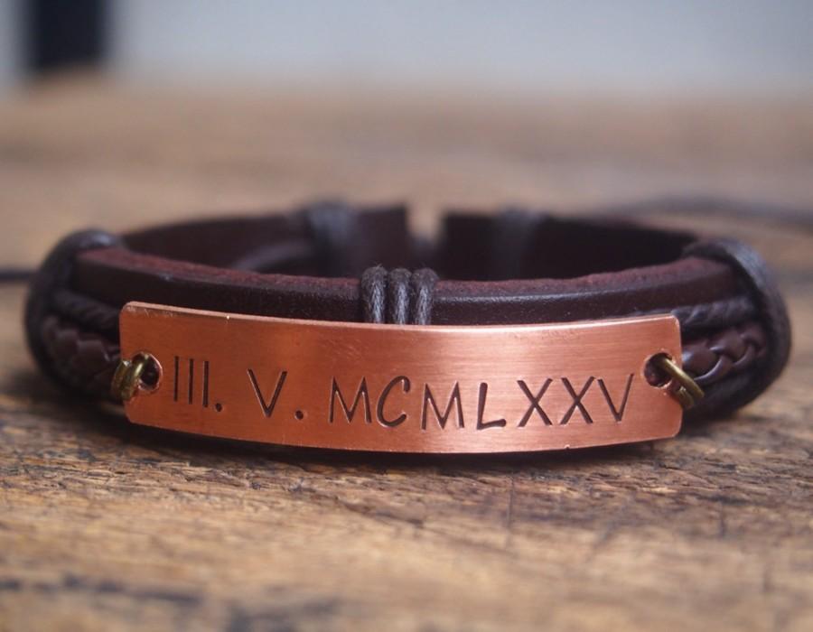 زفاف - Personalized Men's bracelet, boyfriend Bracelet, Unique Men's gift, Roman Numeral bracelet, Engraved men's Bracelet, Anniversary bracelet