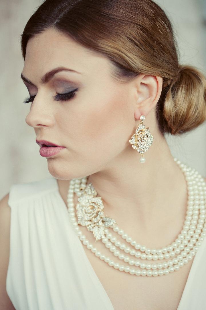 زفاف - Victorians style four strands bridal pearls and gold crystal rose necklace and earrings set. bridal jewelry set. wedding pearls set.