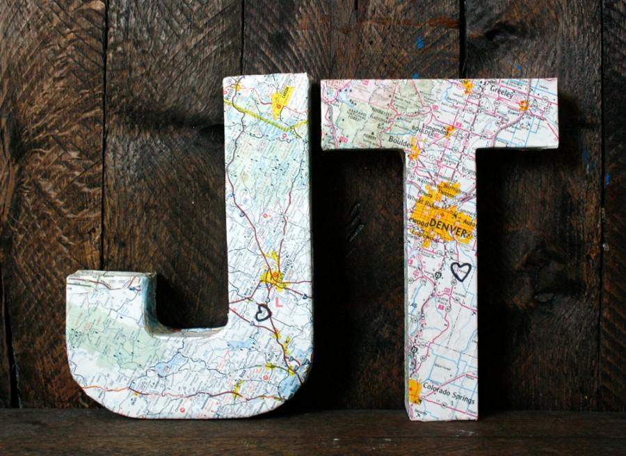 Hochzeit - Map Letters (Set of 2). Wedding. Adventure. Travel. Wedding Decor. Map. Home. Shabby Chic.