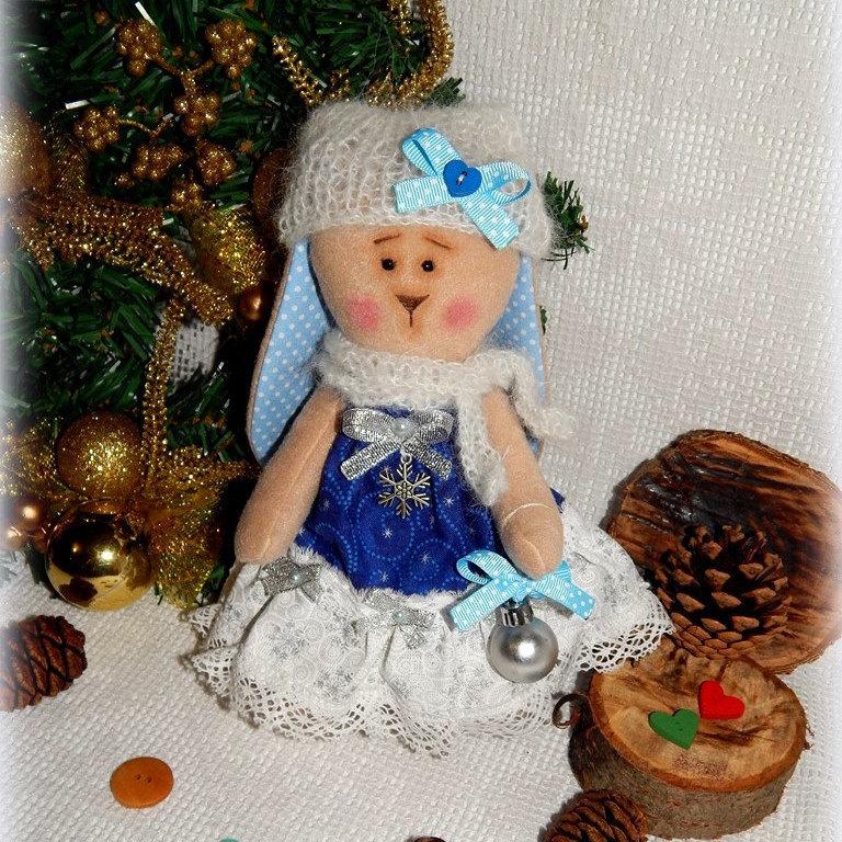 Hochzeit - Christmas bunny, Plush stuffed bunny, Christmas Rabbit, Soft winter rabbit, Gift for child, Tilda bunny doll, christmas doll