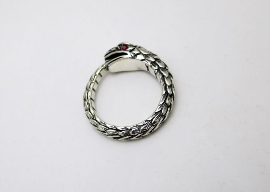 Hochzeit - Мen Ouroboros sterling silver ring insertion of gem eyes