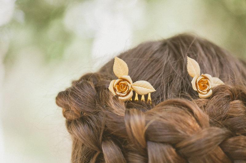 Mariage - Gold Bridal Rose Hair Combs Wedding Hair Combs Bridal Hair Wedding Accessories Garden Weddings Garden Bride Woodland Bride Woodland Weddings